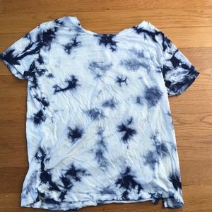 White and navy soft shirt